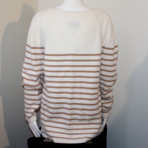 Land's End pullover Sweater - Picture 4 of 6